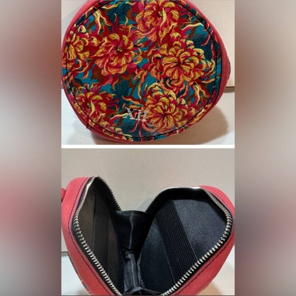 🌸 Tula XII Round Zip Pouch | Floral AirPods + Cord Case